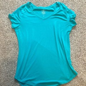 “So” teal perfect v-neck